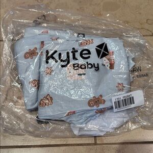 Kyte BABY Light Blue Gingerbread Pajama Set